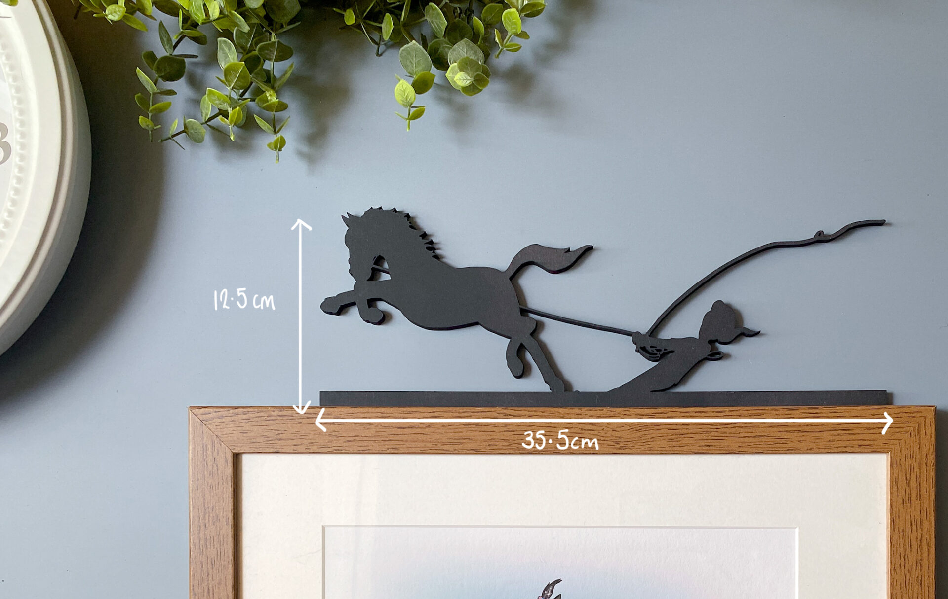 'Lunge line' Frame Topper - Image 2