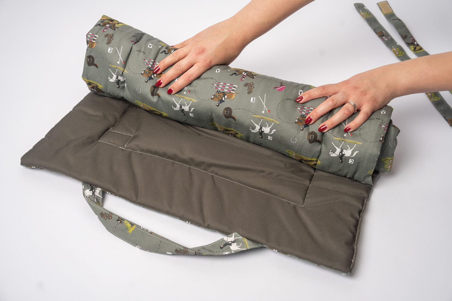 Picnic Pads - Dog settle mat - Image 6