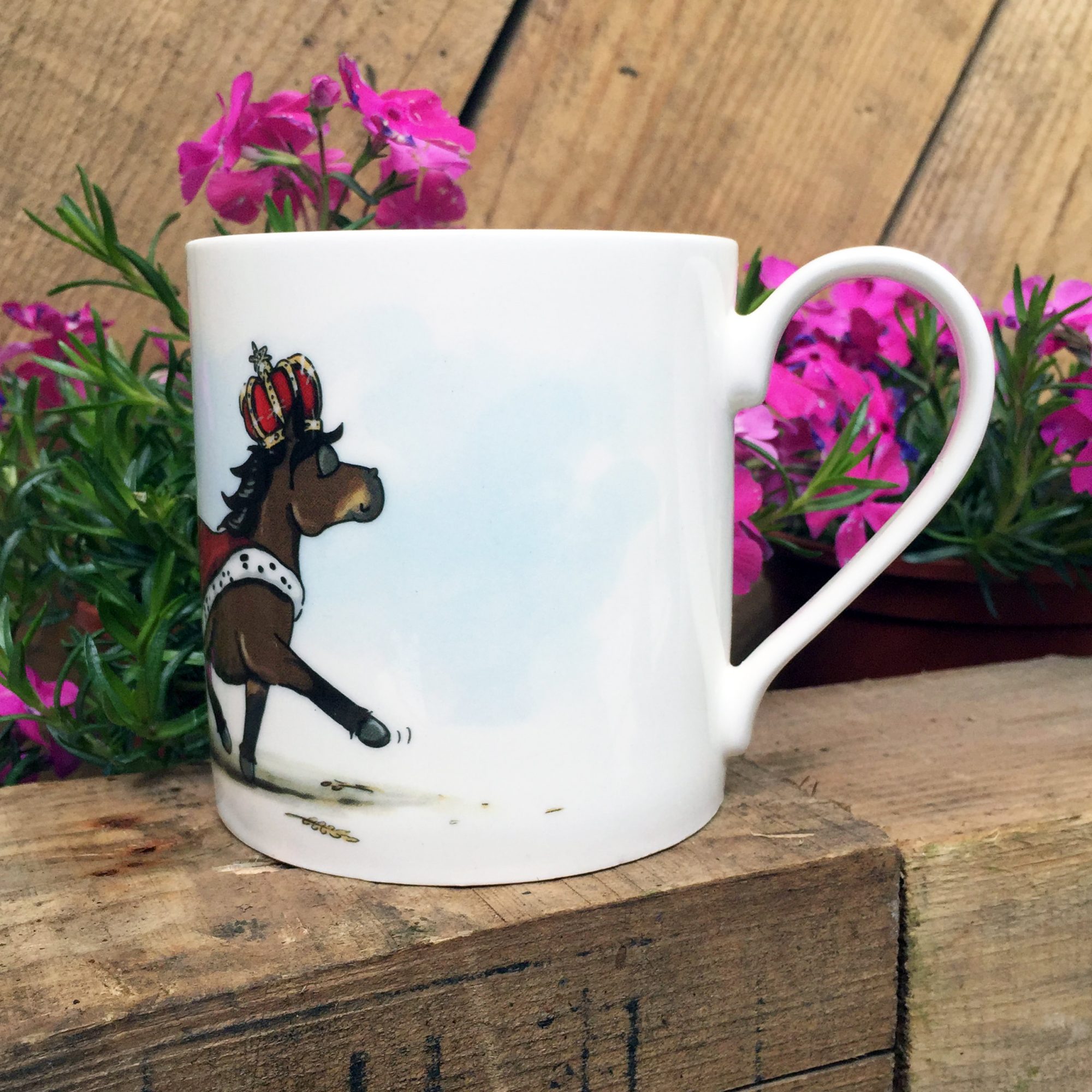 'Yard Royalty' - Fine Bone China Mug - Image 6