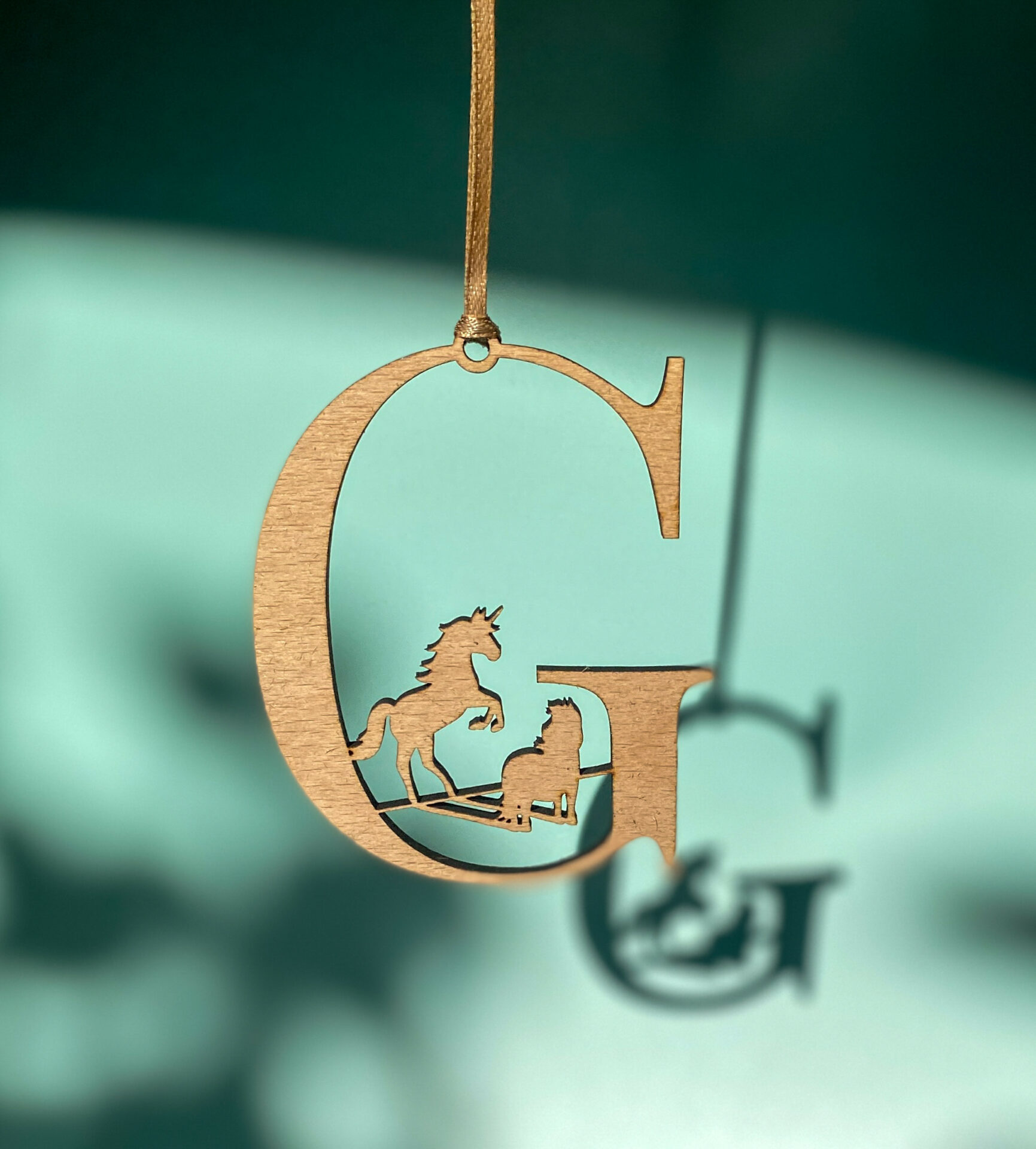 Believe in yourself , Unicorn Letter Initial 'G' Wooden decoration.