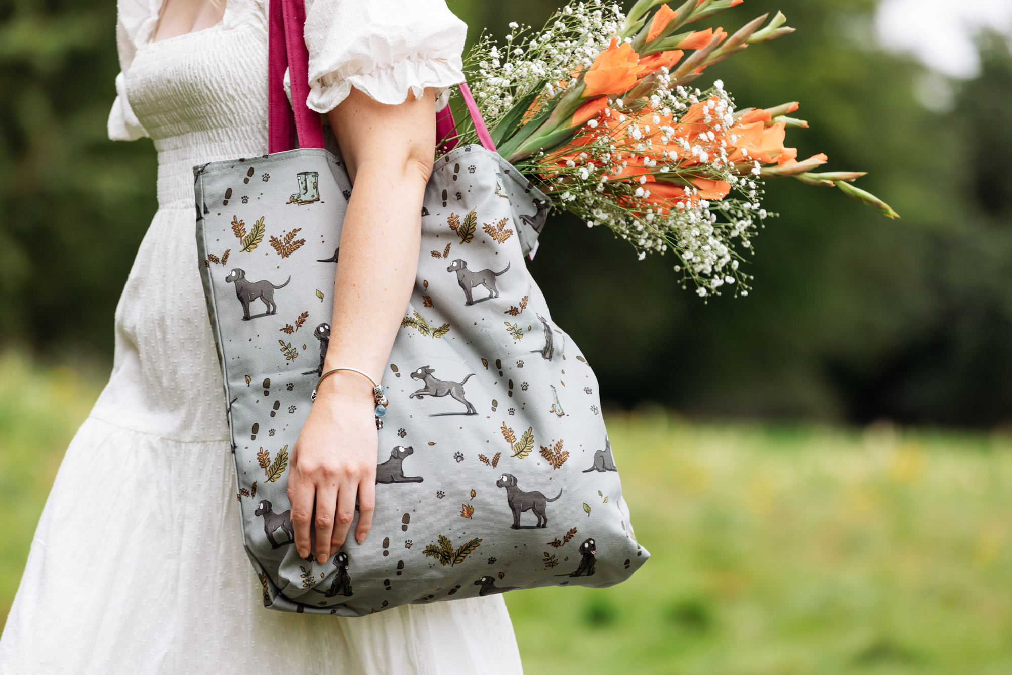 Black Labrador oversized tote bag