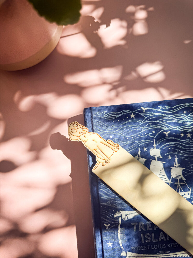 Wooden Labrador dog bookmark by Emily Cole Illustrations with tassel close up